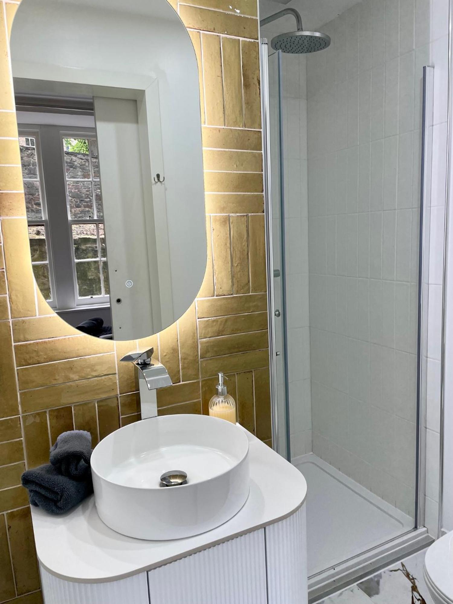 Apartment Centre Oasis Edinburgh